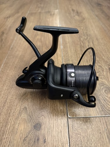 Daiwa black widow - black, 5500a