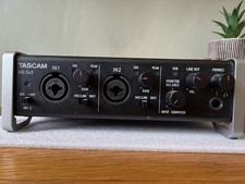 Tascam US-2x2 USB Audio/Midi