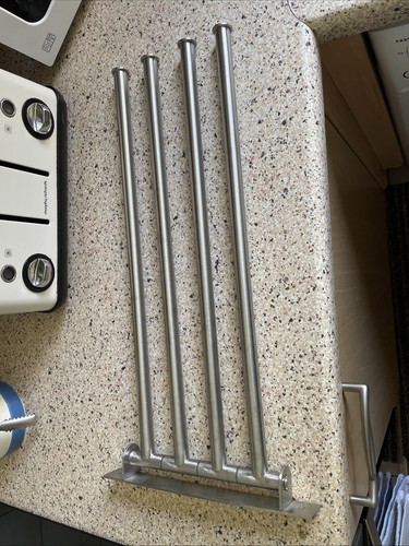 Grundtal towel holder with - towel,