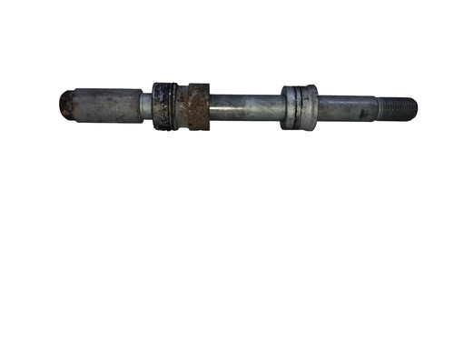 Front wheel pin honda - front,