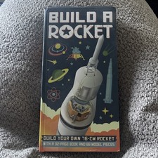 Smithsonian, Build A 2 1/2