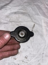 Yamaha Rd 350 ypvs f2 1989 Rad Cap Brand New Old Stock Genuine Part