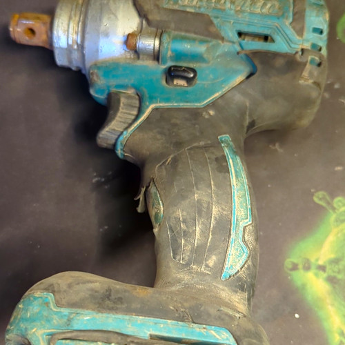 Makita 18v cordless - 18v, impact