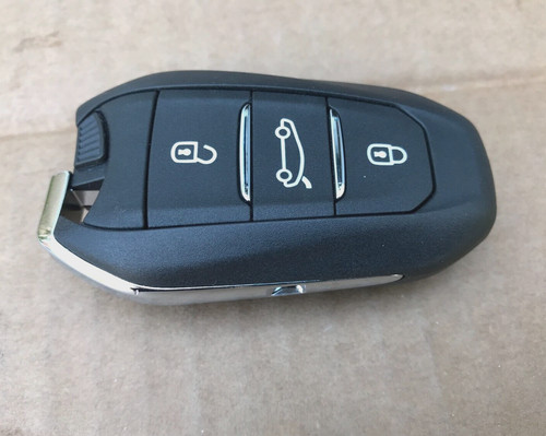 Peugeot remote key fob - key,