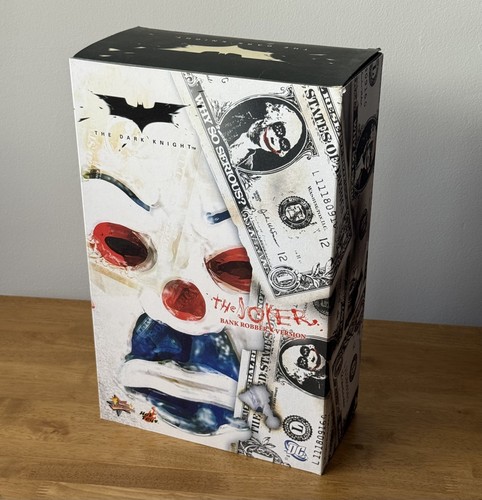 Hot toys the - dc, bank