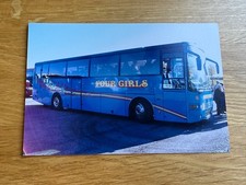 Four Girls Coaches  (VIB 7822)