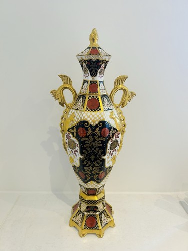 Abbeydale dragon temple vase - temple,