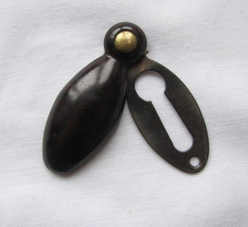 Vintage bakelite keyhole cover - bakelite,