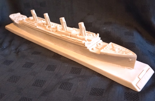 Rms titanic scale replica - titanic,