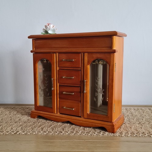 Charming vintage style wooden - charming,