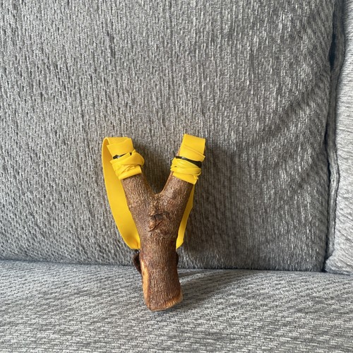 Wooden handle slingshot - wooden,
