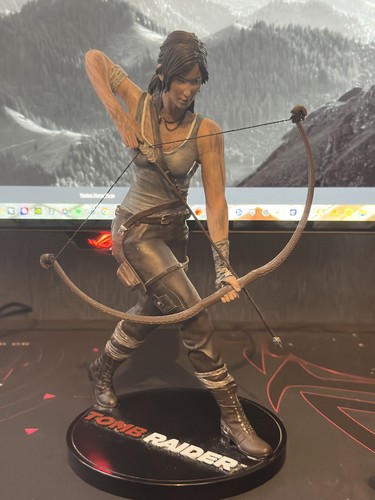 Lara croft tomb raider - lara,