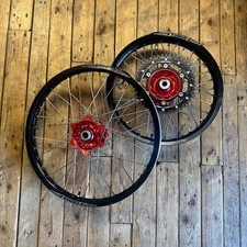 Talon Beta 300rr Front + Rear Wheels