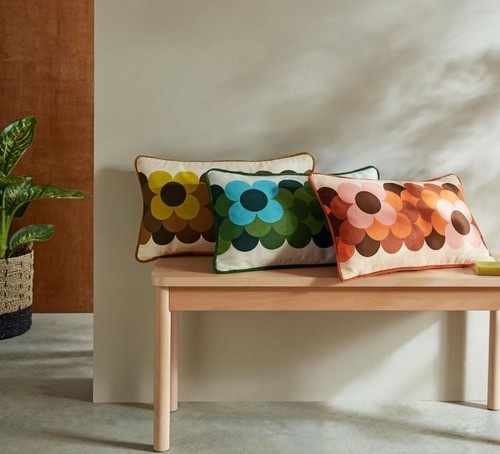 Orla kiely retro flower - retro,