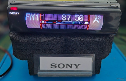 Vintage 1900s sony cdx - 1900s, m670