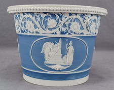 Chetham & Woolley Lord Nelson Sprig Molded Blue & White Cachepot Circa 1809-1815