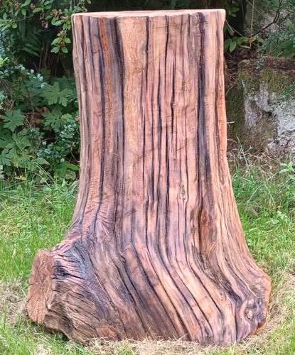 Natural tree stump - , table