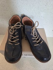 Josef Seibel Ankle Boots size