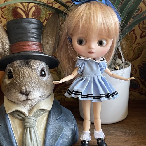 Sweet middie blythe doll - sweet,
