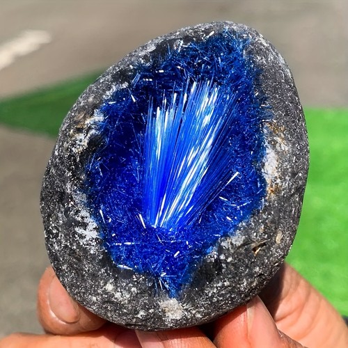 Blue geode iron ore - iron,