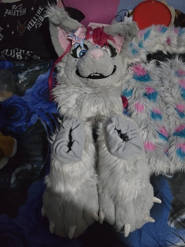 Snow leopard cross - snow,