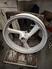 Yamaha Fzr250 3ln Front Wheel