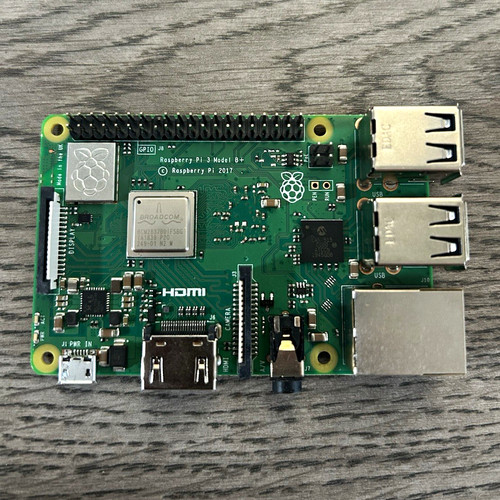 Raspberry model single - pi,