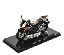 Aprilia RSV 1000R 1:24