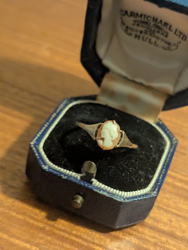 9ct yellow gold vintage - 9ct,