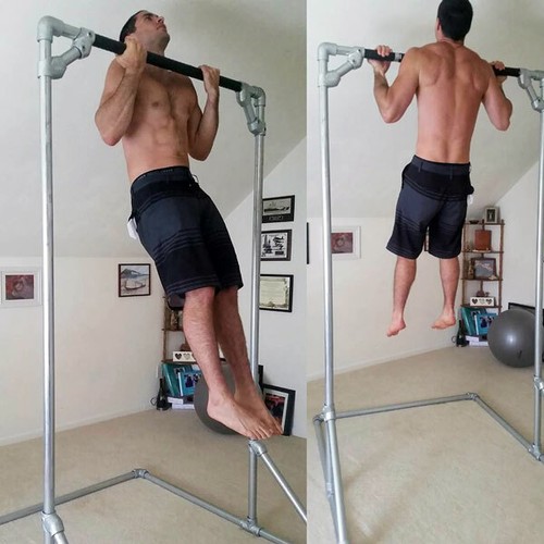 Freestanding pull bar - up,