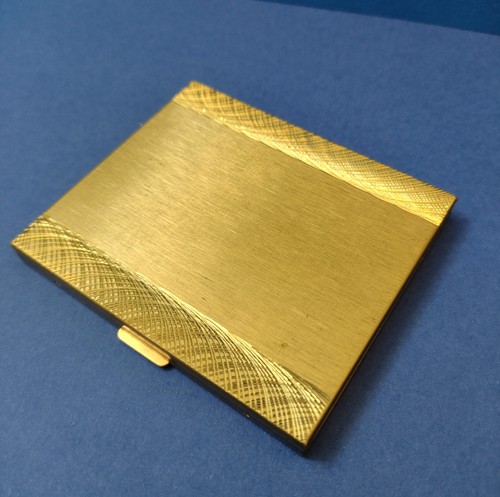 Vintage gold tone - gold, metal