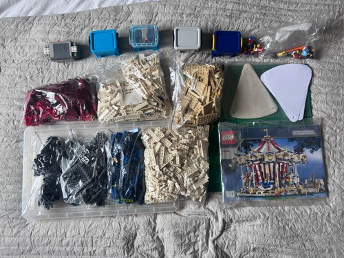 Lego grand carousel - grand, le