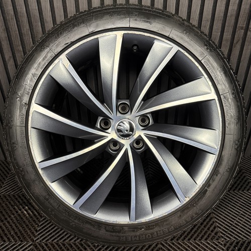Genuine skoda supurb - 18'',