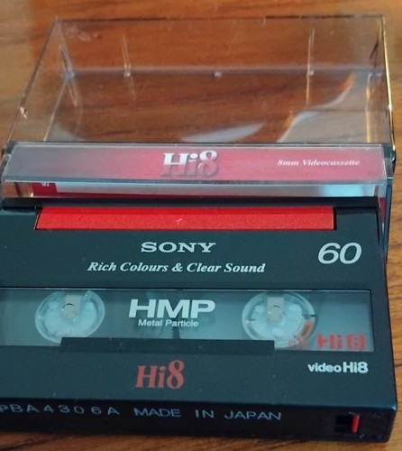 Sony hi8 video cassette - video,
