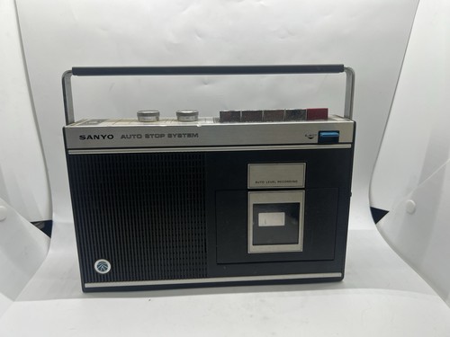 Sanyo 410 radio - radio, cassette