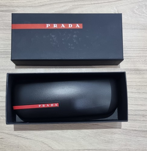 Prada sunglasses - (linea,