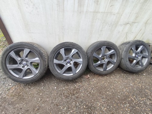 Volvo v40 alloy wheels with - volvo,
