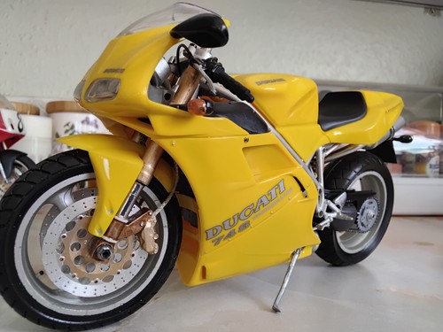 Motorcycle model kit - 1/9,