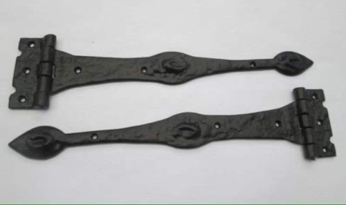 Rustic iron tee hinges - rustic, tee/t