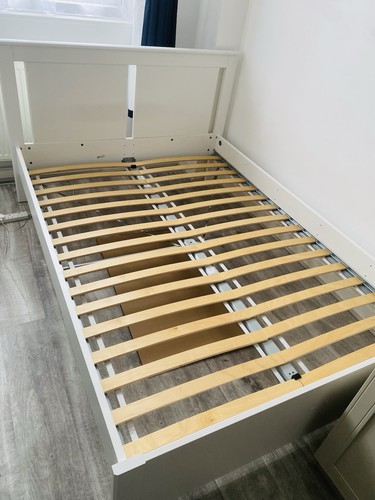 Double size bed - size,