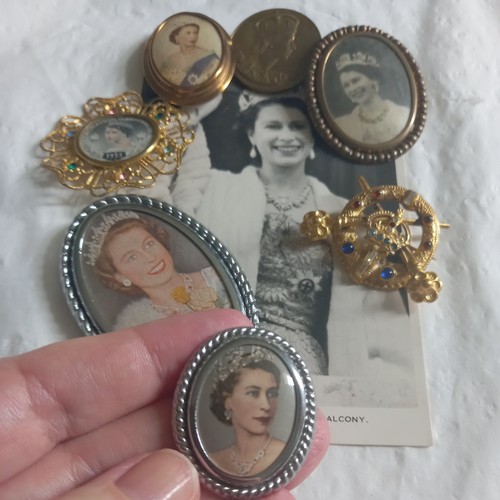 Queen elizabeth coronation - queen,