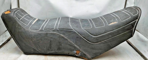 Seat moto - seat, covered)