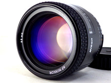 Nikon AF Nikkor 85mm f1.8