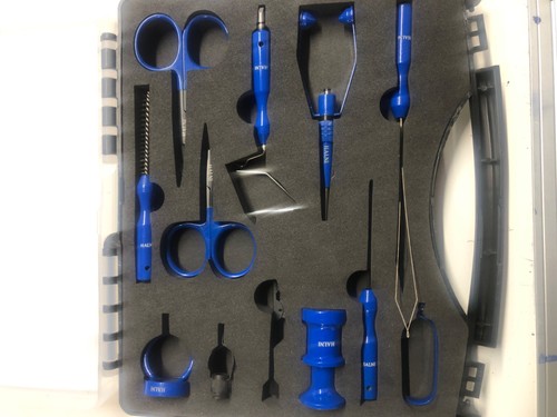 Fly tying tool kit - fly,