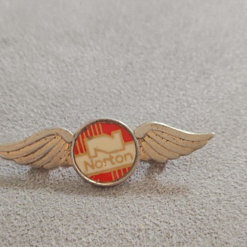 Vintage gold wings norton - vintage,