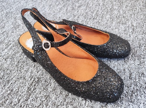Red dead black glitter - dead,