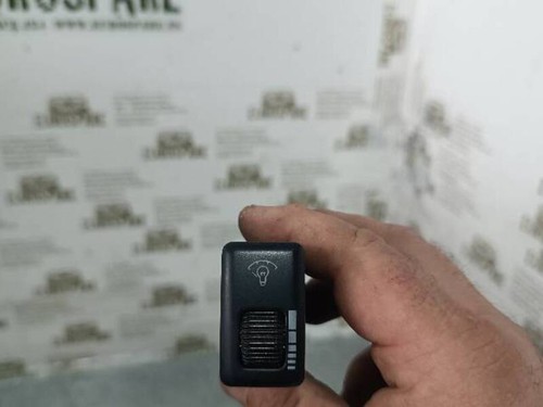 Light adjustment control isuzu - light,