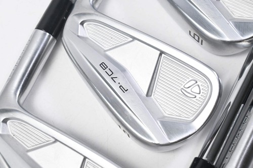 Taylormade 7cb irons 4 pw - p.7cb,