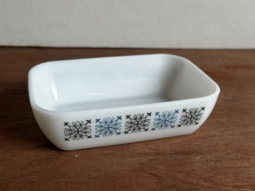 Jaj pyrex chelsea butter dish - jaj,
