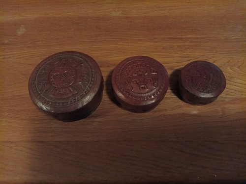 Vintage round tooled - vintage, leather